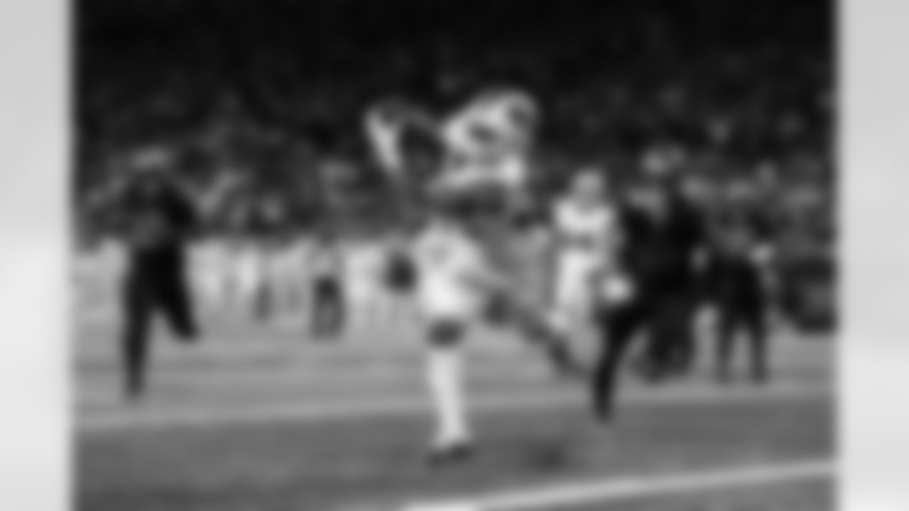 Detroit Lions vs Buffalo Bills, Regular Season, December 15, 2024 at Ford Field.