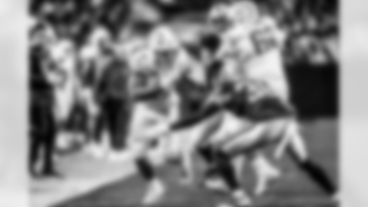 Take a look back at the Chargers Week 18 matchup with the Raiders in monochrome!