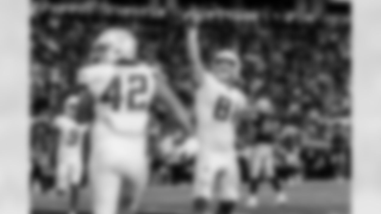 Check out the best shots from the Chargers Week 18 matchup against the Raiders!