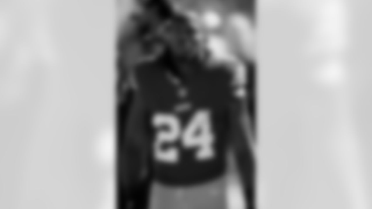 RB Jordan Mason